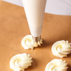 Cotton icing bag